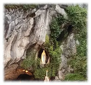 Lourdes High Stations: Experience the Espelugues via this virtual pilgrimage. View 115 life-sized bronze figures along the rugged Way of the Cross path.