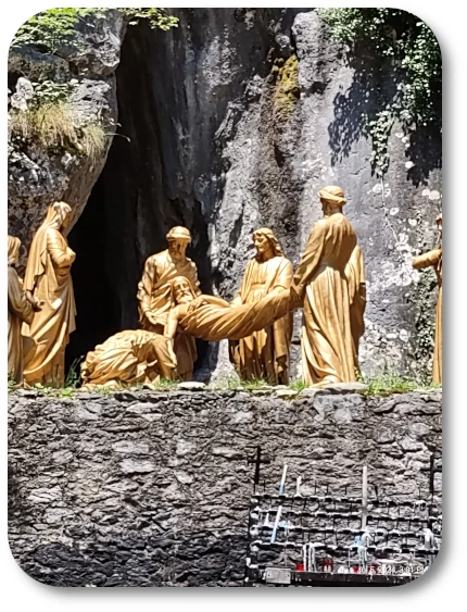 RC Lourdes High 14b RC Lourdes High 14b