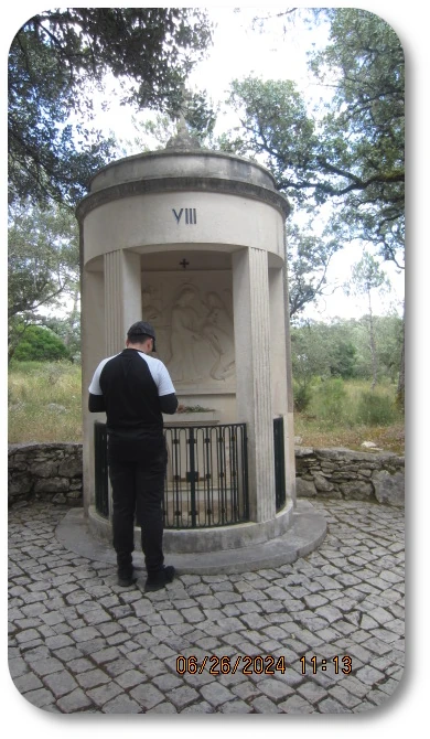 Via Crucis Station 08