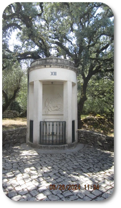 Via Crucis Station 13