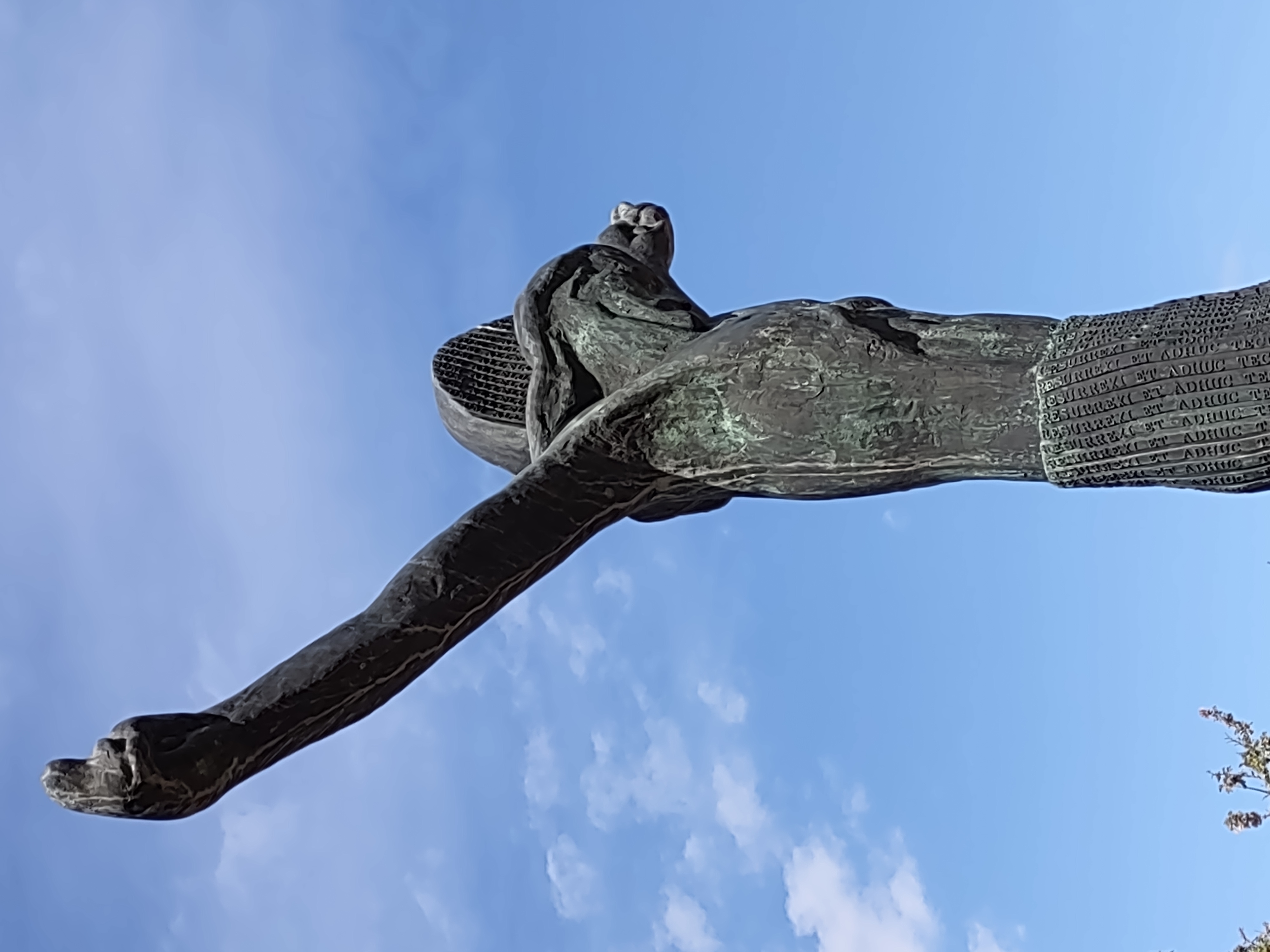 med Walk to Church 816