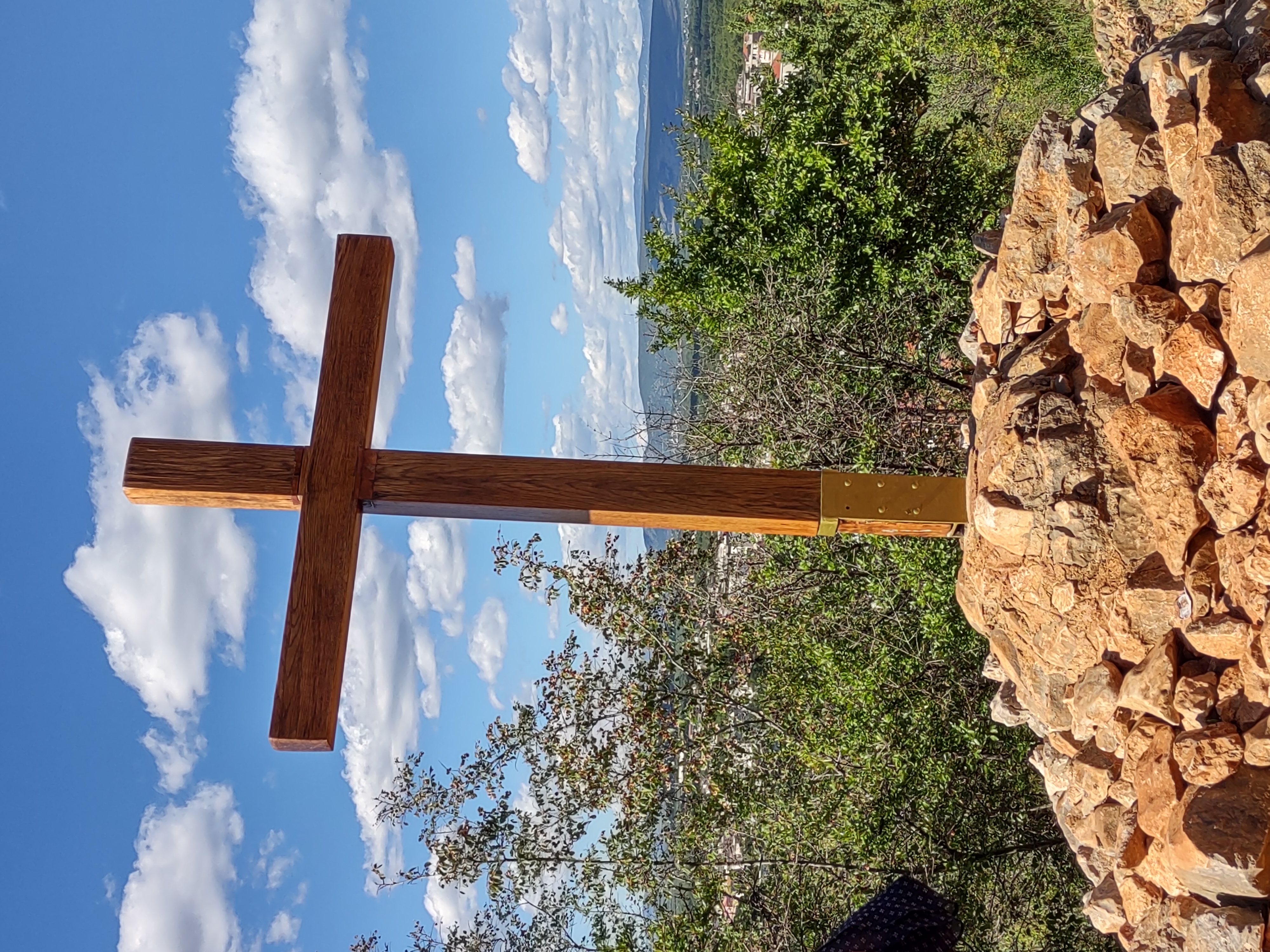 med apparition hill 607