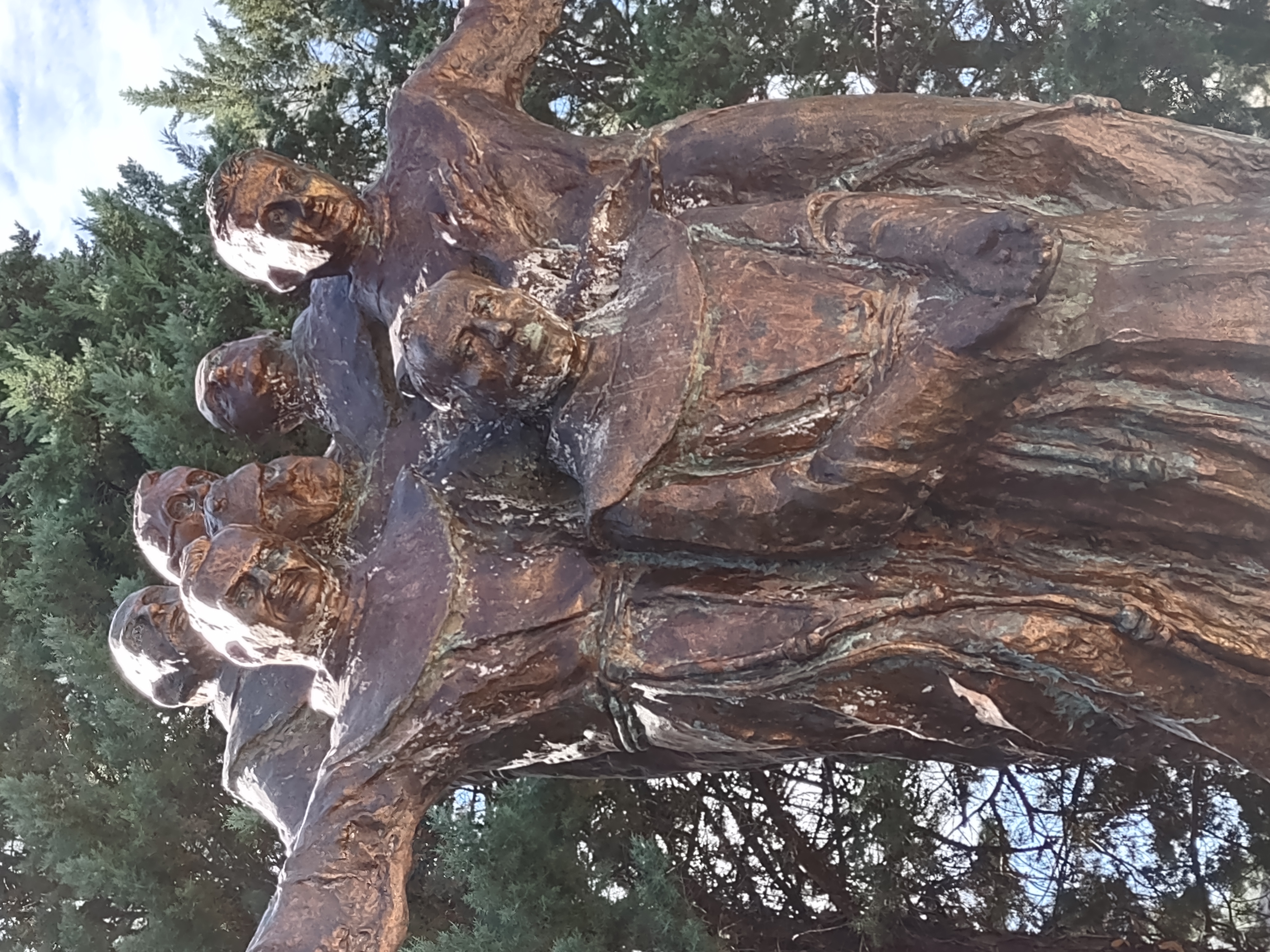 med Chapel of Life Park 700