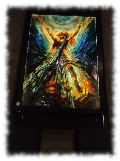 Image of Jesus risen from the dead